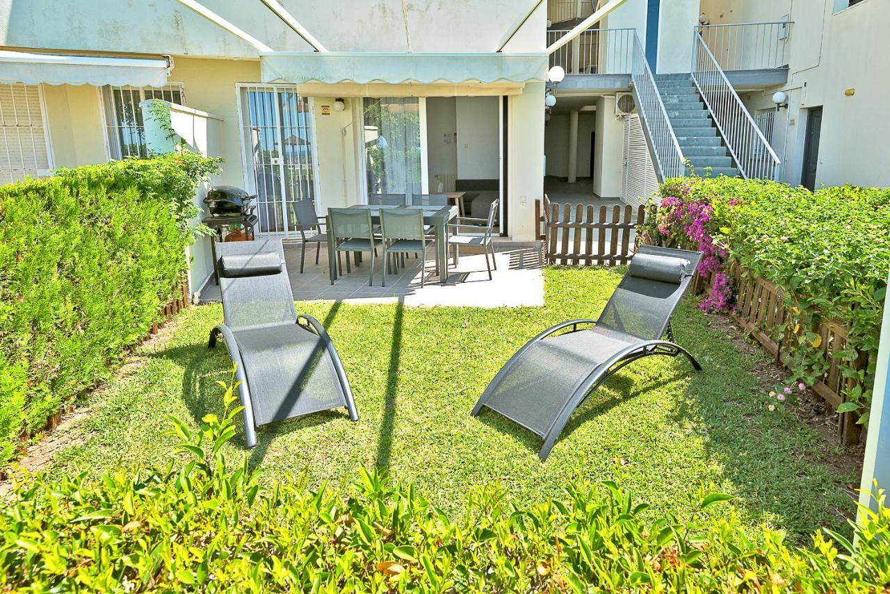 On Beach Deluxe Apartment With Pools And Own Garden 엘푸에르토데산타마리아 외부 사진