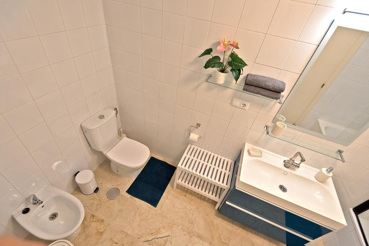 On Beach Deluxe Apartment With Pools And Own Garden 엘푸에르토데산타마리아 외부 사진