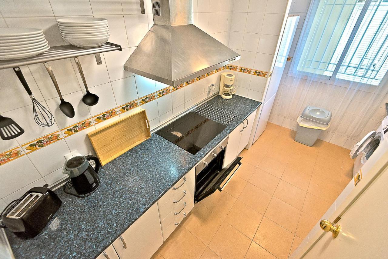 On Beach Deluxe Apartment With Pools And Own Garden 엘푸에르토데산타마리아 외부 사진